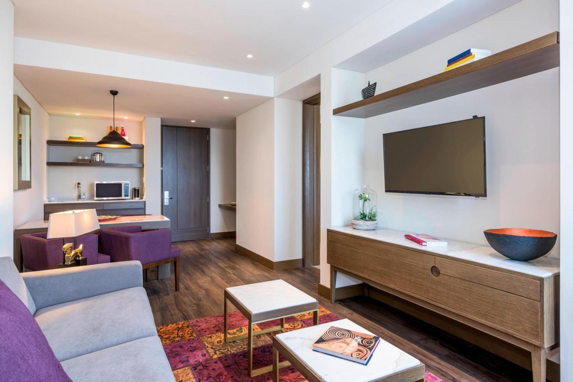Courtyard By Marriott Bogota Airport Hotel Eksteriør billede