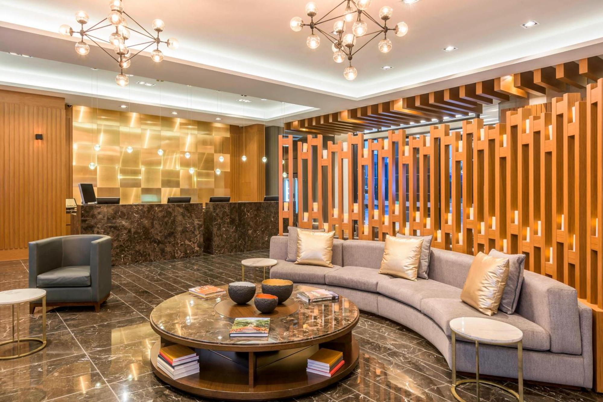 Courtyard By Marriott Bogota Airport Hotel Eksteriør billede